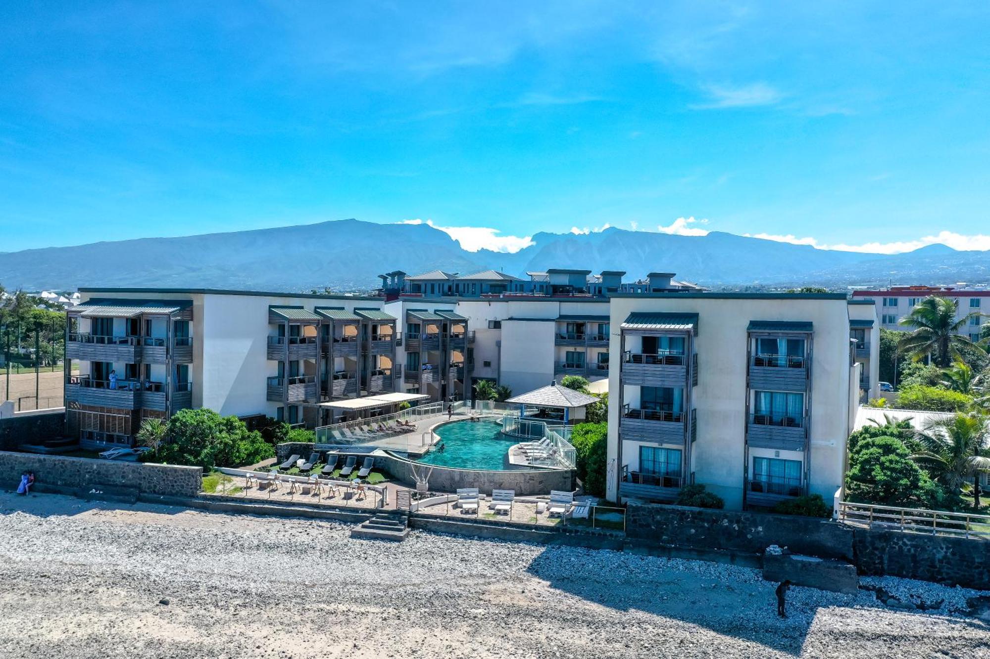 Le Battant Des Lames Hotel Saint Pierre Exterior photo